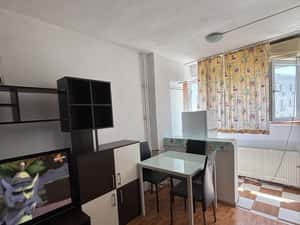 Proprietar inchiriez garsoniera Kaufland Dristor Racari — miniatura 4