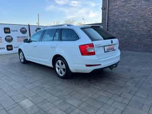 Skoda Octavia Berlină - 150 CP - 2015 — miniatura 7