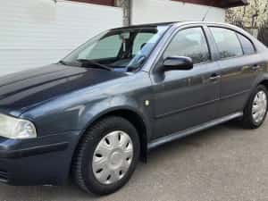 Skoda Octavia 1.6+GPL consum mic, foarte bună