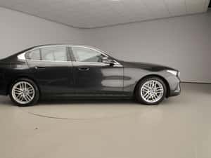 BMW 530 Hibrid 2024, Automată, 9.000 km — miniatura 3
