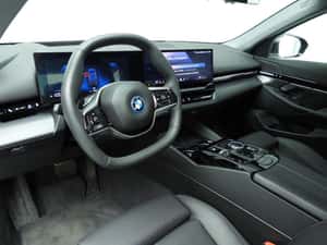 BMW 530 Hibrid 2024, Automată, 9.000 km — miniatura 4