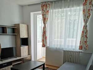 Garsoniera Trapezului, metrou 1 Decembrie — miniatura 3