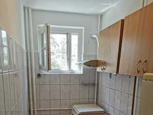 Garsoniera Trapezului, metrou 1 Decembrie — miniatura 6