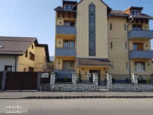 Apartament de închiriat 140mp