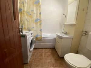 Apartament 2 cam decomandat, centrală termică, mobilat și utilat — miniatura 8