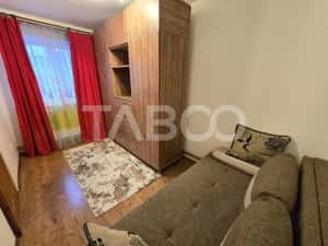 Apartament 3 camere etaj intermediar mobilat balcon zona Tiglari Sibiu — miniatura 5