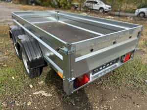 Remorcă nouă 750 kg, dublu ax, 250x125 cm, posibilitate RATE!! — miniatura 6
