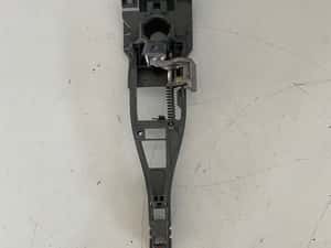 Suport maner antimoniu usa stanga fata VOLVO XC90 2003-2014 31253175 — miniatura 9
