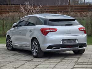 Citroen Ds5 / Hybrid 4 / Piele / Xenon / Hud — miniatura 3