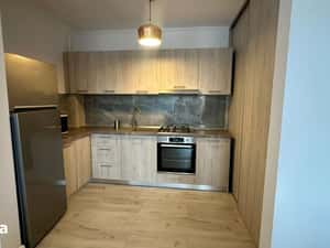 Apartament cu 2 camere de inchiriat — miniatura 4