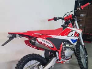 Motocross Apollo Ultra 300cc 21/18 inch E-Start Nou adus din Germania — miniatura 4