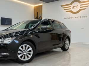 ** Seat Leon ST ** — miniatura 5