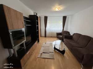 Apartament 2 camere dec, grădină 20 mp, loc de parcare – zona Ștrand