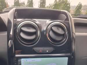 Duster 4x4 1.6 benzina — miniatura 8