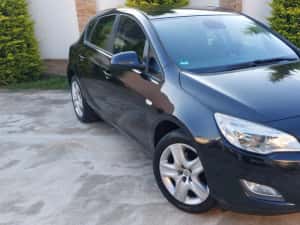 OPEL ASTRA J -1.4 TURBO ‼️Benzina +GPL( Gaz)‼️ Klima -An 2012‼️ — miniatura 3
