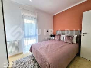 Apartament modern, imobil nou- zona Iulius Mall — miniatura 3