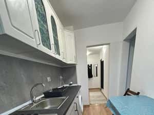 Apartament 2 camere drumul taberei piața Maghioros — miniatura 3