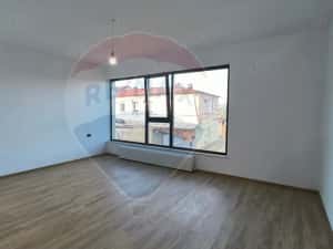 Casă de vânzare | 155 mp | 321 mp teren Zonă Port - Galați — miniatura 7