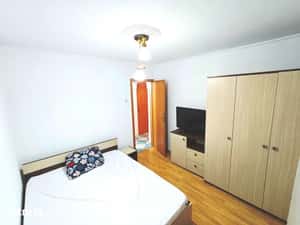 Apartament 3 camere Aparatorii Patriei 5 min metrou — miniatura 4