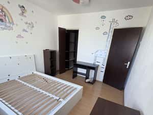Apartament 3 camere — miniatura 4