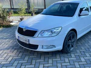 Vând Skoda Octavia 2 Face-lift
