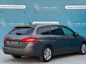 Peugeot 308 Automată 130 HP Benzină — miniatura 4