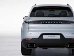 Porsche Cayenne Hibrid 470 cp - 28.600 km — miniatura 7