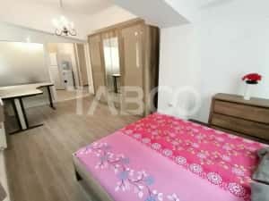 Apartament 3 camere 80 mpu pretabil spatiu comercial zona Strand Sibiu — miniatura 3