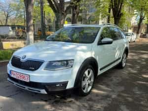 Skoda octavia scout 4×4 — miniatura 3