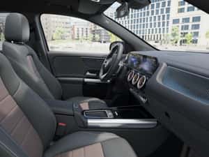 Mercedes-Benz EQA, 16.056 km, Electric — miniatura 7