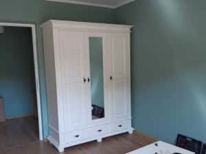 Dulap lemn masiv cu oglinda Seby, 3 usi + 2 sertare — miniatura 10