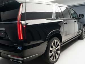 Cadillac Escalade SUV Automată 420 HP Benzină — miniatura 3