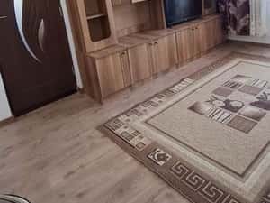 Apartament 2 camere decomandat de închiriat, Podu Roș – 5 minute de Pa