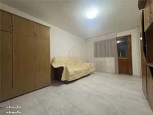 Jumbo 2 camere decomandat Renovat 50 mp etaj 2 — miniatura 2