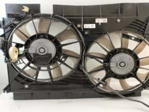 Electroventilator Racire 2.0 d mf422750 Toyota Avensis T27 II seria — miniatura 2