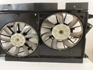 Electroventilator Racire 2.0 d mf422750 Toyota Avensis T27 II seria — miniatura 4