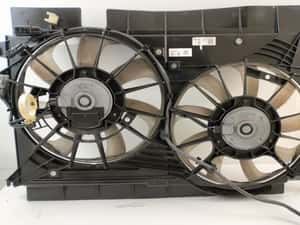 Electroventilator Racire 2.0 d mf422750 Toyota Avensis T27 II seria — miniatura 8