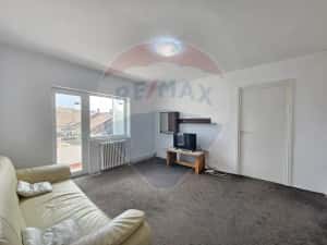 Vand apartament Semidecomandat, 60 mp Etaj 1 • Lugoj Timis — miniatura 7