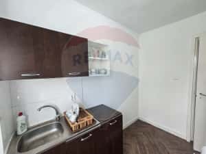 Vand apartament Semidecomandat, 60 mp Etaj 1 • Lugoj Timis — miniatura 9