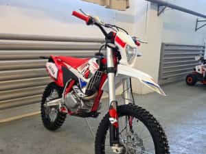 Motocross 300cc Ultra Apollo Thunder 4t E-start Nou adus din Germania
