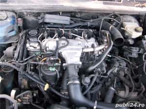 dezmembrez peugeot 407 - 307 - 607 - 807 motor 1,6 hdi - 2,0 hdi - 2,2 hdi — miniatura 7