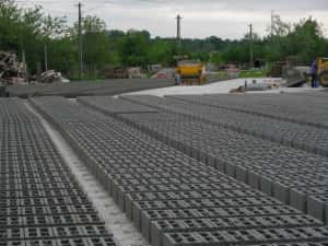 Boltari   beton  gard si stilp — miniatura 3