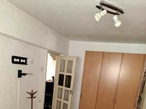 URGENT! Vand apartament 4 camere in Comanesti — miniatura 3