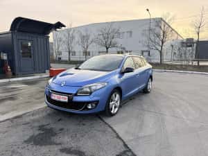 Renault Megane 3 Bose 1.5 dci,Bi Xenon,Line Assist,Panoramic, Istoric! — miniatura 4