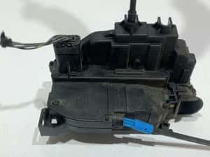 Broasca usa stanga fata Renault Megane 3 Hatchback — miniatura 6