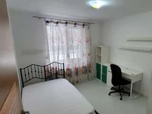 Inchiriez apartament 3 camere 7 minute metrou Gorjului — miniatura 6