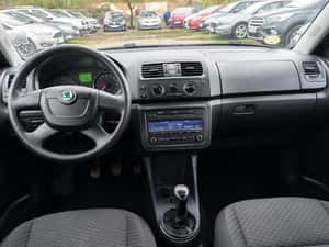 Skoda Fabia 2012, 2.650 EUR — miniatura 5