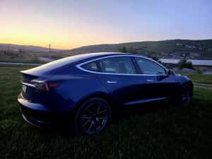 Tesla model 3 rwd standard+ — miniatura 8