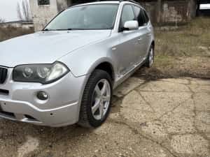 Bara fata bmw x3 e83 cu spalatoare si senzori de parcare — miniatura 3