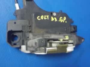 broasca iala usa dreapta spate mitsubishi colt — miniatura 3